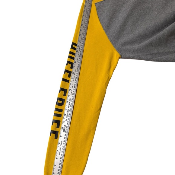 Harry Potter Hufflepuff Sweatshirt Unisex Medium Wizarding World Pullover - Picture 5 of 5